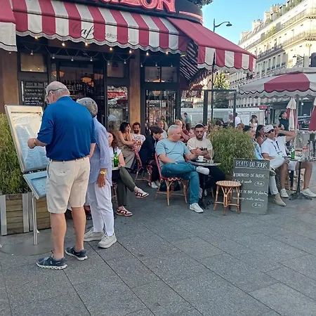 Apartment 1 Mins Gare Montpatnasse ,close To Eiffel Tour And Louvre Meusm,amusing Place